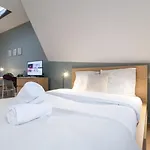 Grand Place And Equipped Studio! Apartment