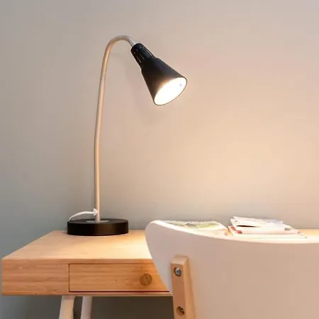 Grand Place And Equipped Studio! Apartment *